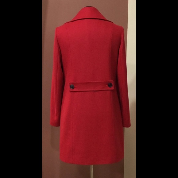 Women Coat - Picture 3 of 6